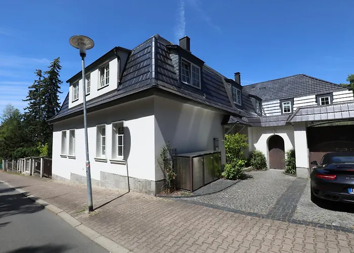 Apartment Premium Am Steiger 1 Luxurioeses Wohnen Mit Wasserbett Kamin Und Whirlpoolbadewanne Erfurt