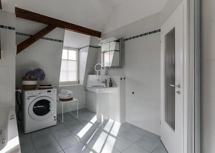 Premium Apartment Am Steiger 1 Luxurioeses Wohnen Mit Wasserbett Kamin Und Whirlpoolbadewanne Appartement